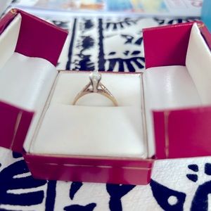 Engagement ring size 8 14k yellow gold